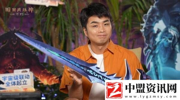 人皇SKY李曉峰現(xiàn)身